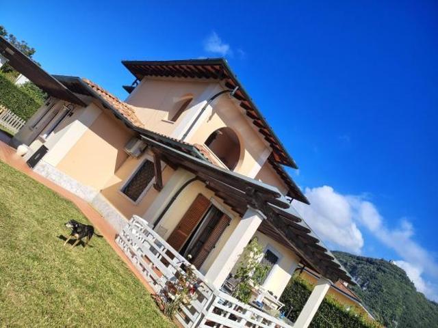 Villa in vendita a Cervaiolo Montignoso 300 mq Rif: 1351926