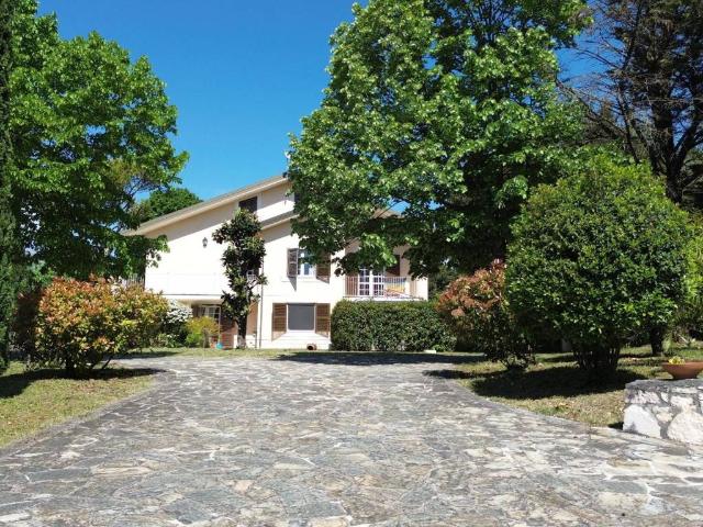 Villa in vendita a Cervaro FR