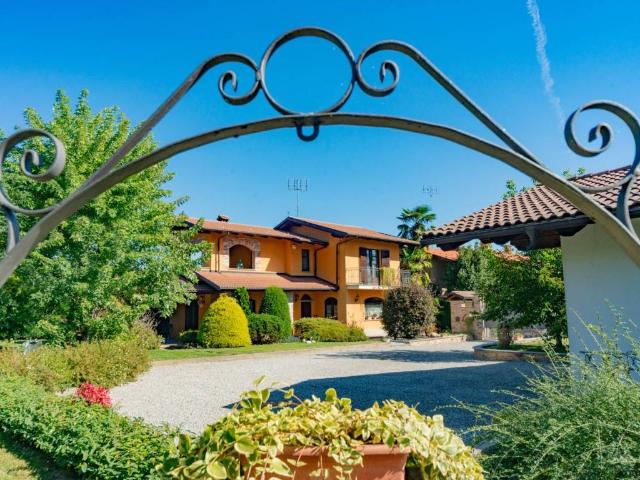 Villa in vendita a Cervasca CN