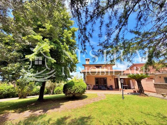 Villa in vendita a Cerveteri RM