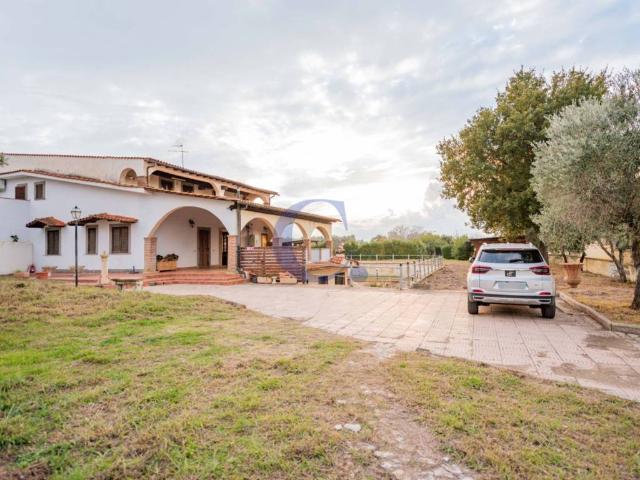 Villa in vendita a Cerveteri RM