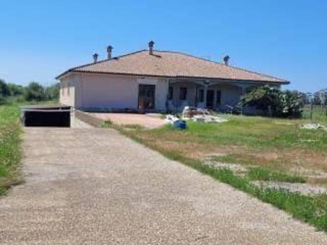 Villa in vendita a Cerveteri RM