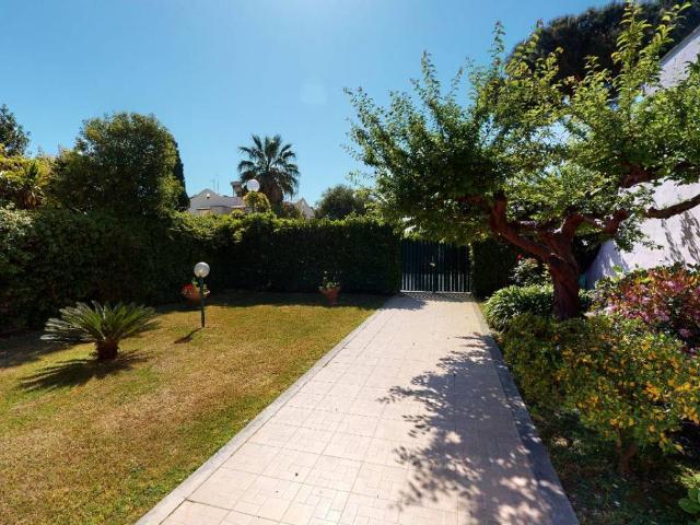 Villa in vendita a Cerveteri RM
