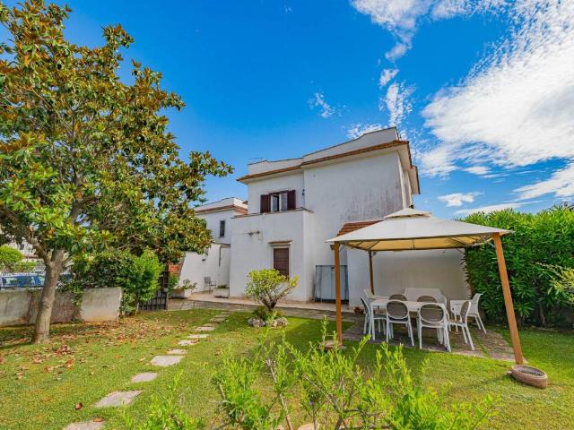 Villa in vendita a Cerveteri RM