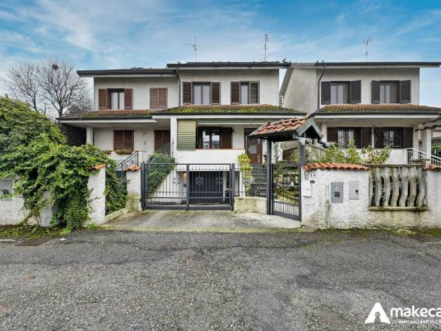 Villa in vendita a Cervignano d'Adda LO