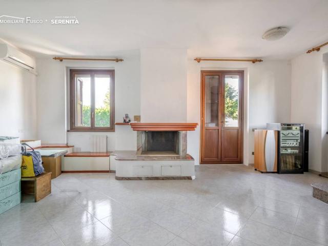 Villa in vendita a Cervignano d'Adda LO