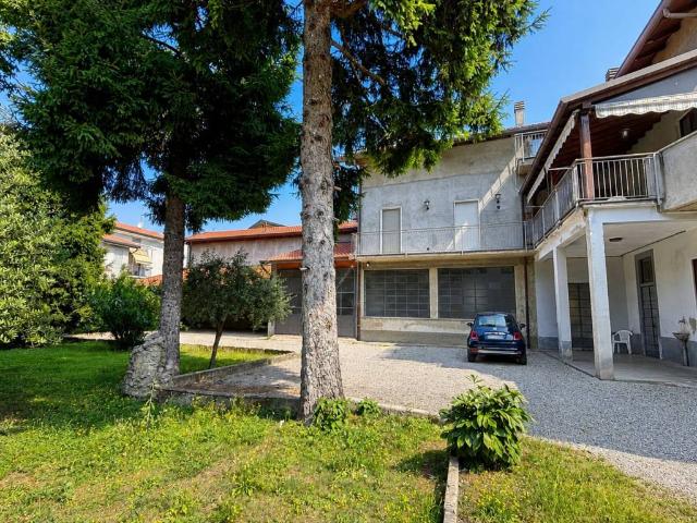 Villa in vendita a Cesano Maderno MB