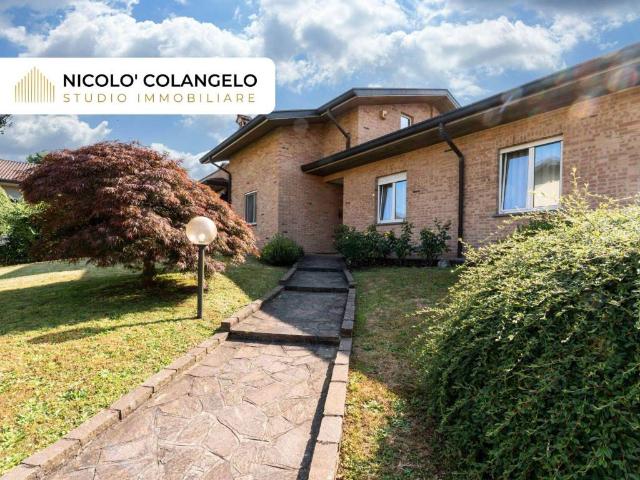 Villa in vendita a Cesate MI