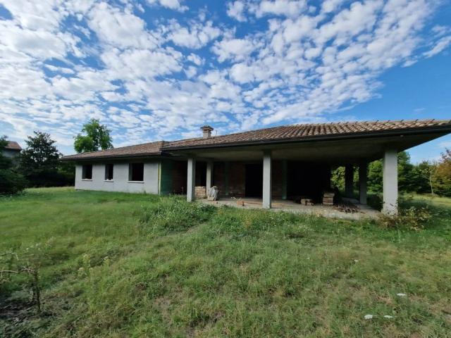 Villa in vendita a Cesena FC