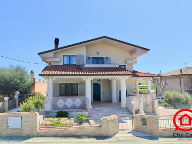 Villa in vendita a Cesena FC