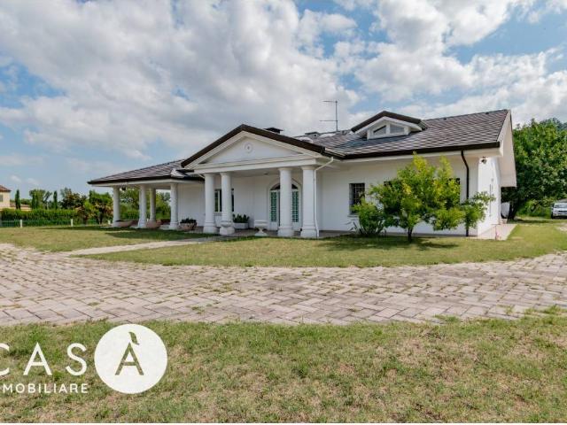 Villa in vendita a Cesena FC
