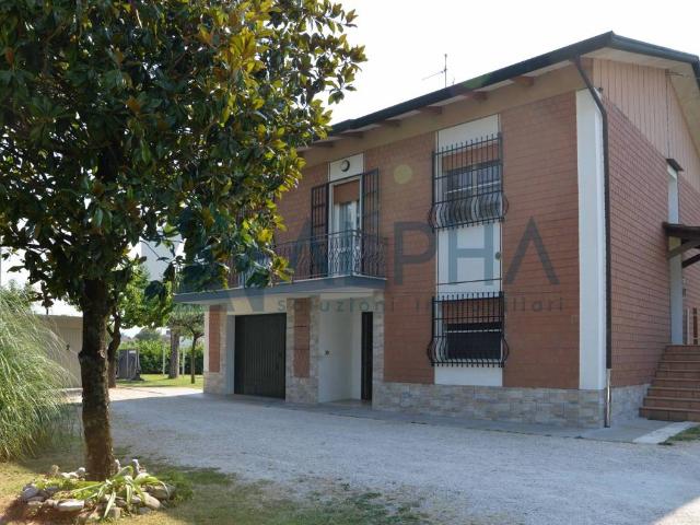 Villa in vendita a Cesena FC