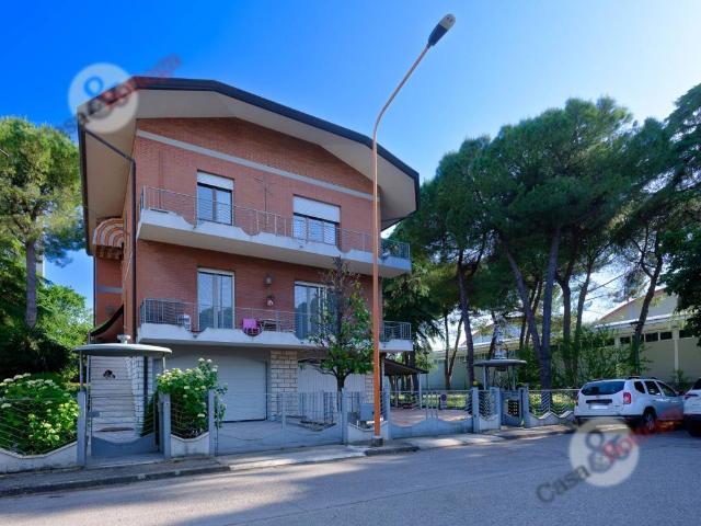 Villa in vendita a Cesena FC
