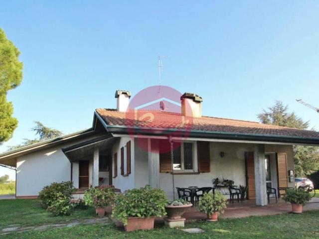 Villa in vendita a Cesena FC