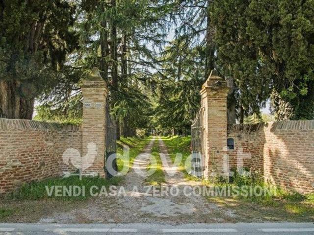 Villa in vendita a Cesena