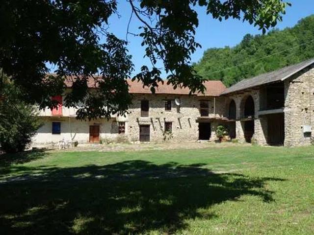 Villa in vendita a Cessole AT