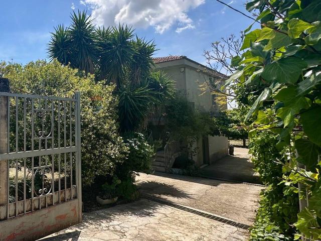 Villa in vendita a Chiaramonte Gulfi