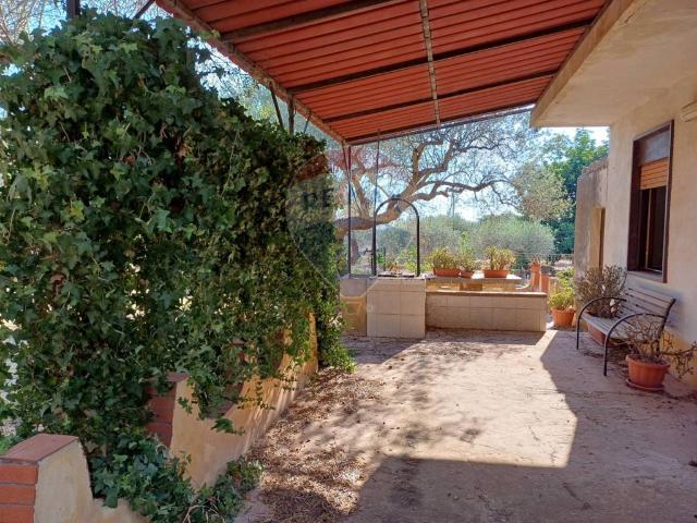 Villa in vendita a Chiaramonte Gulfi RG