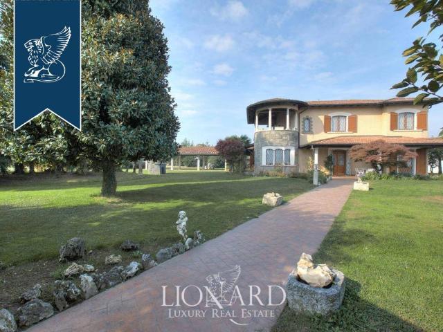Villa in vendita a Chiari BS