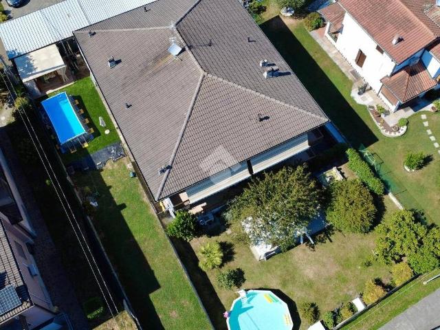 Villa in vendita a Chignolo d'Isola BG