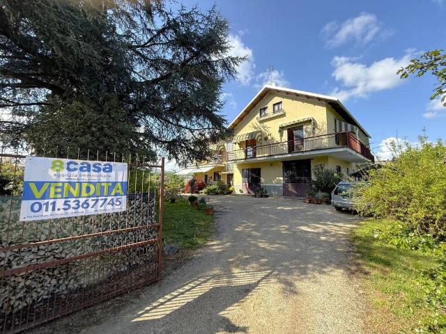 Villa in vendita a Chieri TO
