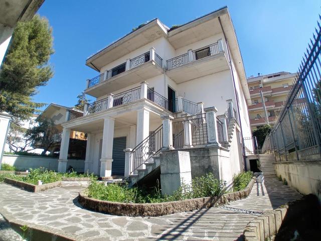 Villa in vendita a Chieti