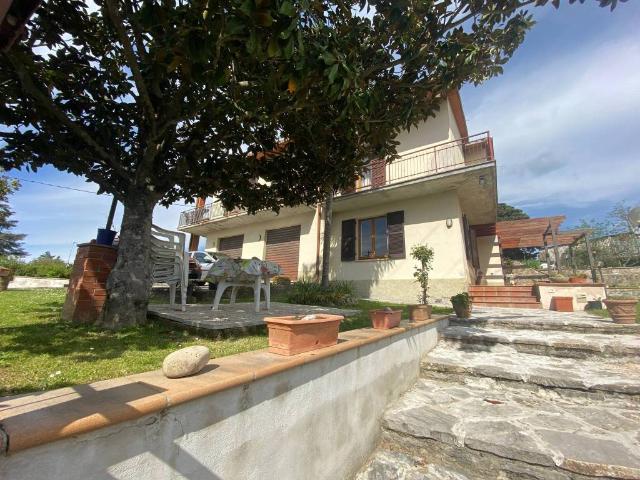 Villa in vendita a Chiusi SI