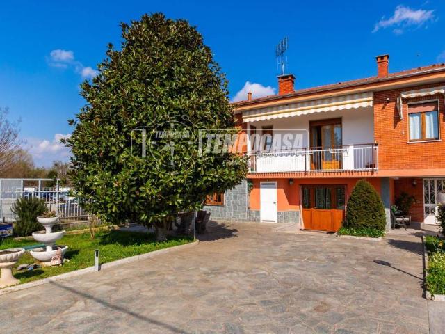 Villa in vendita a Chivasso TO