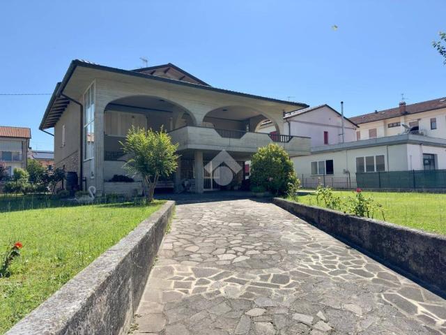 Villa in vendita a Città di Castello PG