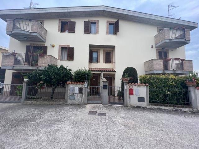 Villa in vendita a Città Sant'Angelo PE