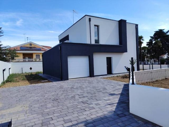Villa in vendita a Città Sant'Angelo PE