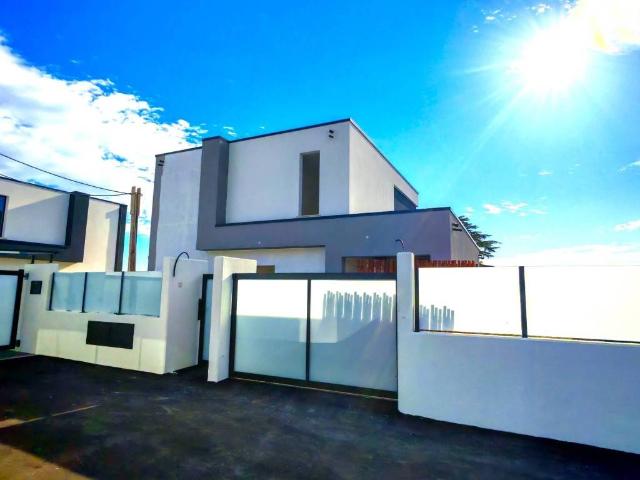 Villa in vendita a Città Sant'Angelo PE