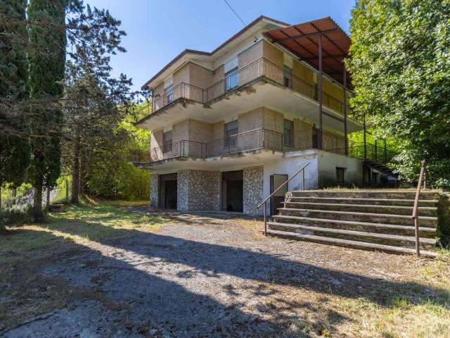 Villa in vendita a Cittaducale RI