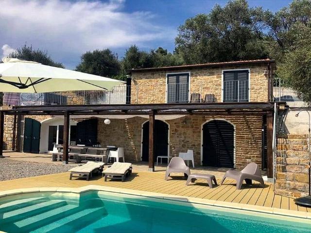 Villa in vendita a Civezza IM