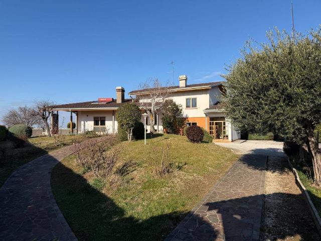 Villa in vendita a Cividale del Friuli UD