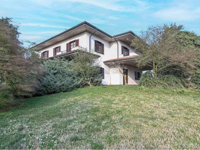 Villa in vendita a Cividate al Piano BG