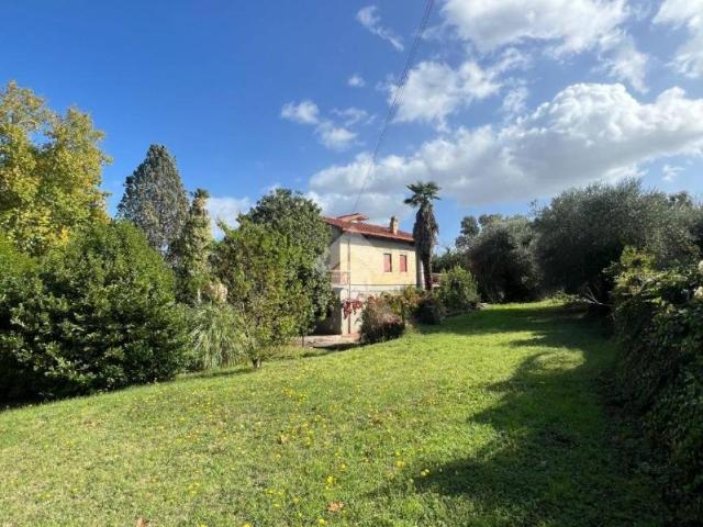 Villa in vendita a Civita Castellana VT