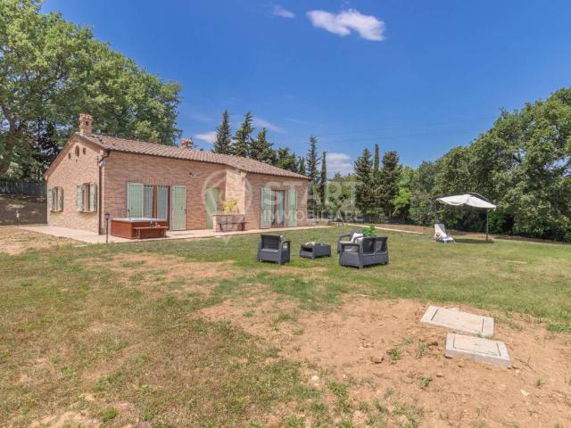 Villa in vendita a Civitanova Marche MC