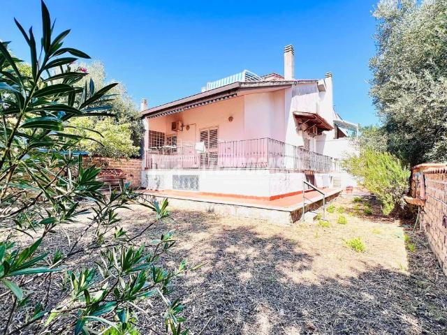 Villa in vendita a Civitavecchia RM