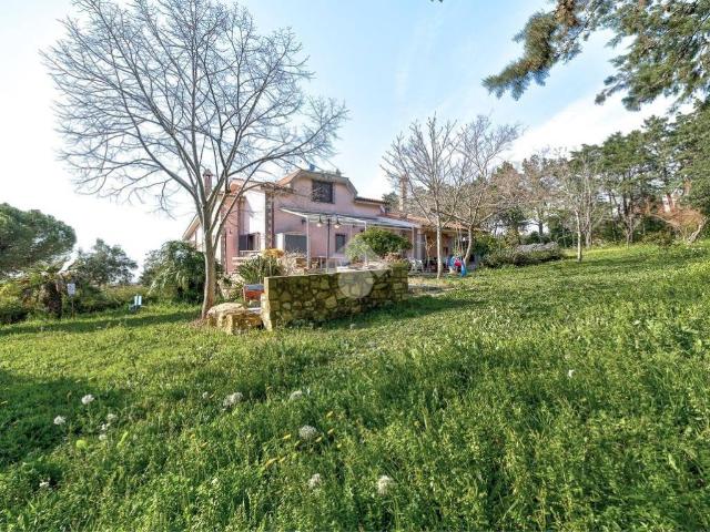 Villa in vendita a Civitavecchia RM