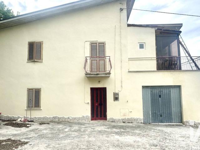 Villa in vendita a Civitella Del Tronto