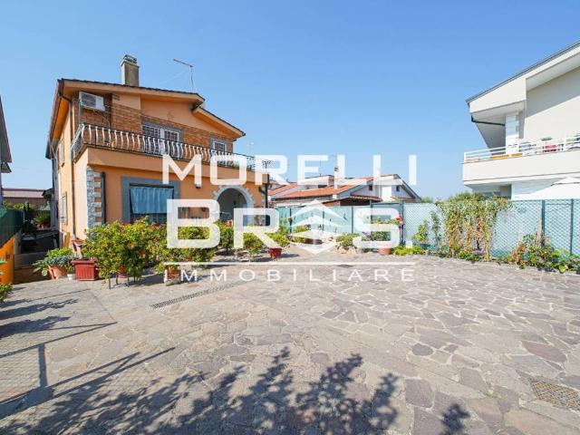Villa in vendita a Ciampino RM
