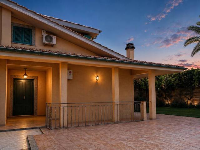 Villa in vendita a Ciampino RM