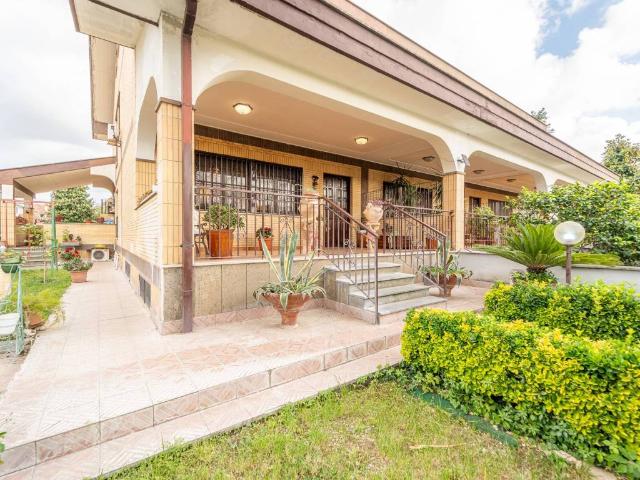 Villa in vendita a Ciampino RM