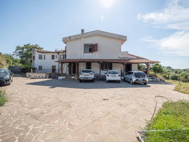 Villa in vendita a Ciampino RM