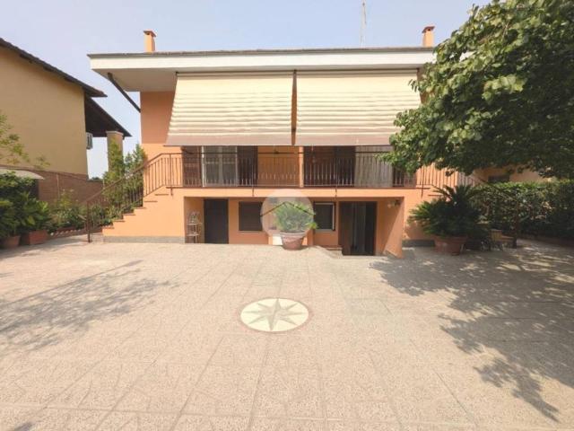 Villa in vendita a Ciampino RM