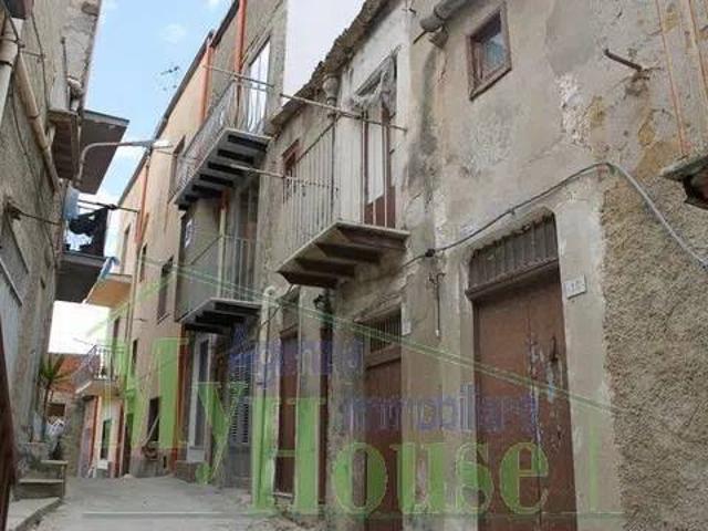 Villa in vendita a Cianciana AG