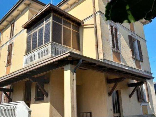 Villa in vendita a Cigognola PV