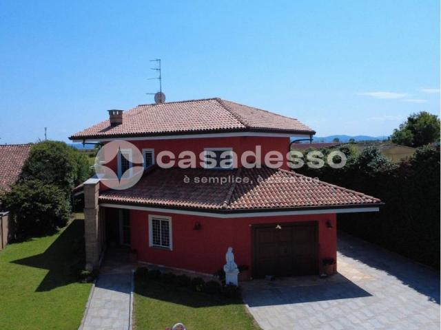 Villa in vendita a Cigliano VC