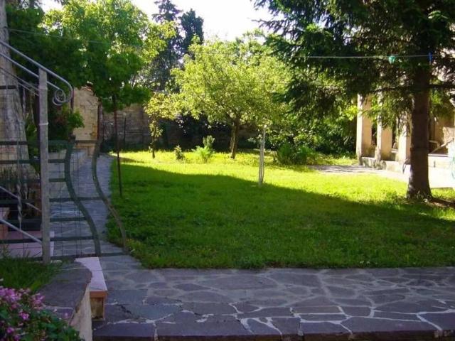 Villa in vendita a Cingoli MC